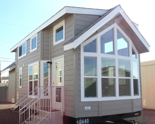 RoamLite Tiny House On Wheels - Image 2