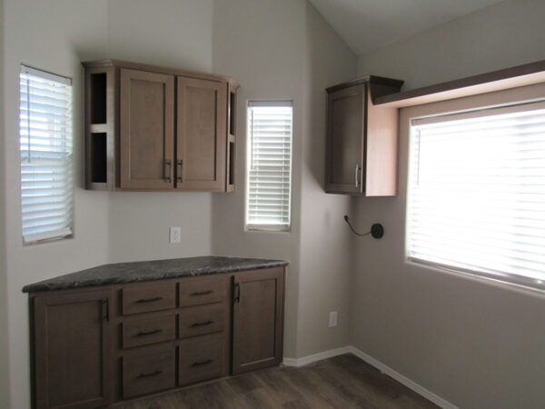 RoamLite Tiny House On Wheels - Image 15