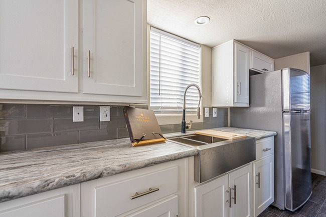 Genesis Mobile Tiny Home 1BR 1BA Loft-400 sq ft - Image 13